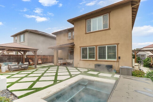 Building Photo - Beautiful 4-Bedroom, 3-Bath Home on a Quiet Cul-de-Sac in Woodland