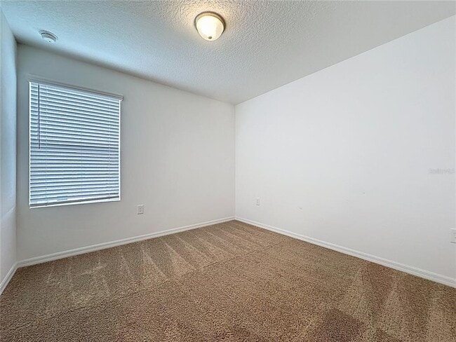 Building Photo - 927 Grandin St