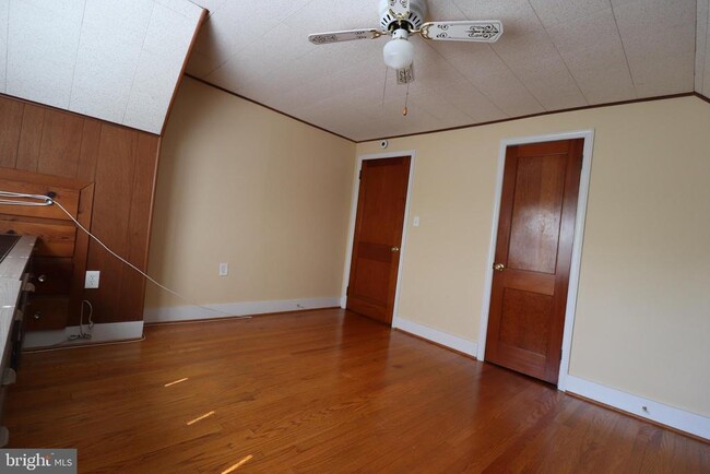 Building Photo - 4006 Buckman Rd