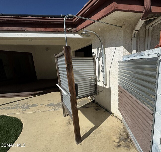 Building Photo - 381 Laguna Terrace