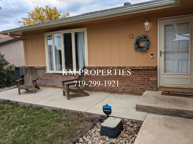 Building Photo - 12 Chicory Ct