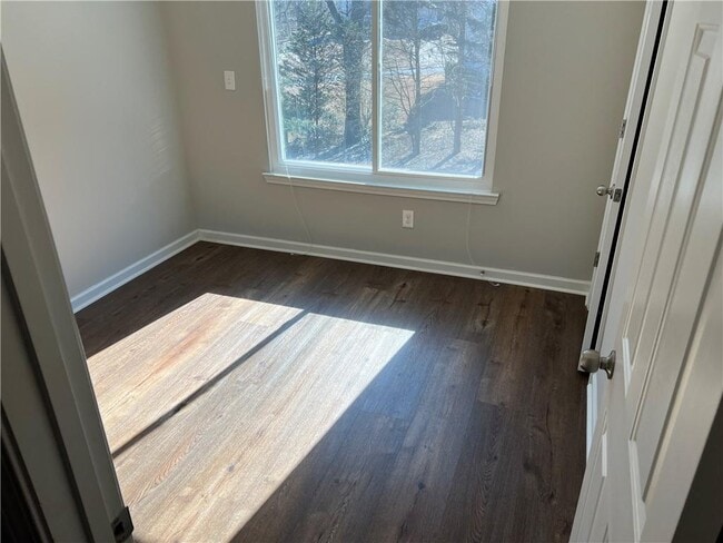 Building Photo - 6535 Glen Pond Trce