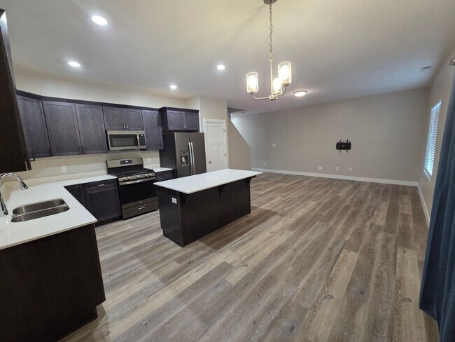 Building Photo - 3127 W 1675 N
