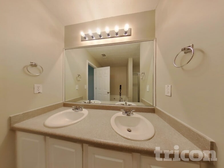 Building Photo - 4757 Highpoint Way
