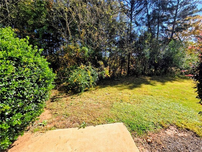 Building Photo - 220 Campus Dr