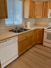 Building Photo - 1440 Cobblestone Ln