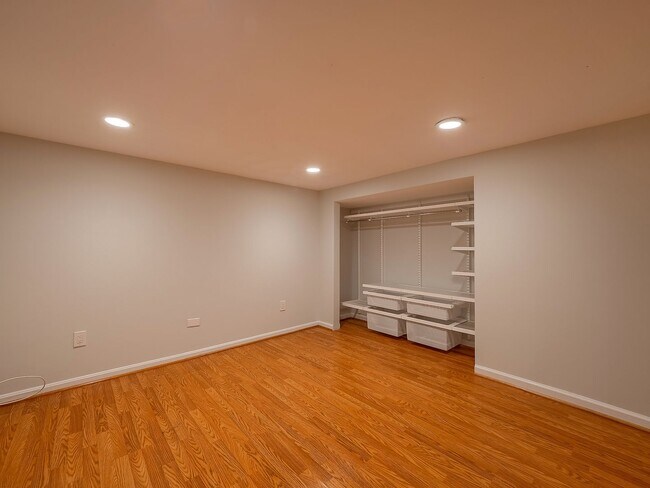 Building Photo - Charming, Renovated Bungalow in NW DC Tenley Area