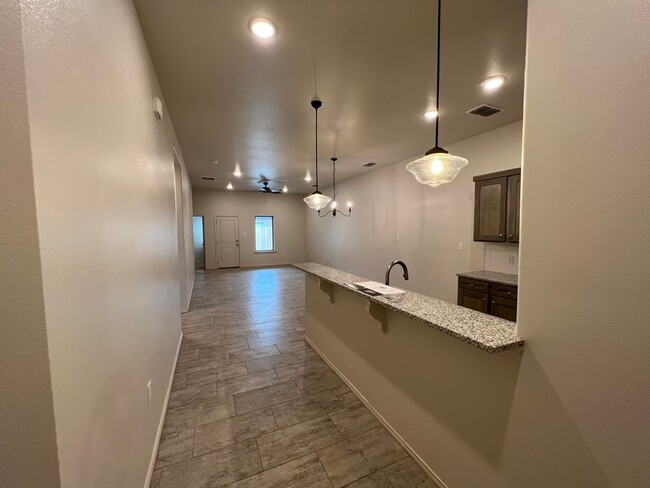 Building Photo - New 2 Bedroom Townhome Available In Wolffo...