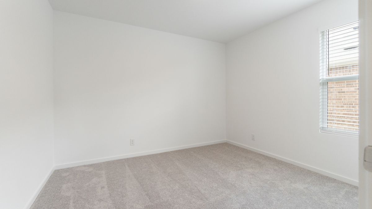 Building Photo - 1263 Falcon Hts Dr