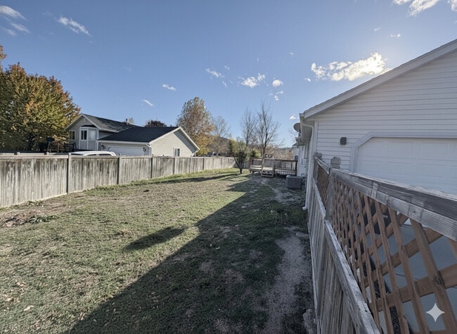 Building Photo - 7898 Tinamous Rd