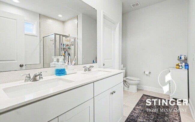 Building Photo - 1170 Salem Bay Dr