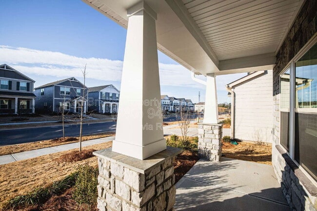 Building Photo - 11910 Silverheel Ln