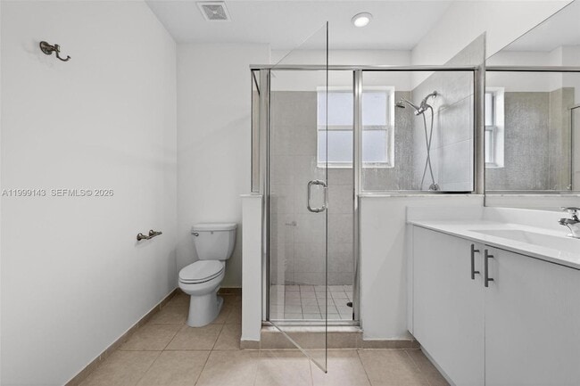 Building Photo - 2662 SE 10th St