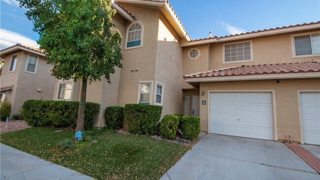 Building Photo - 9309 Scenic Mountain Ln