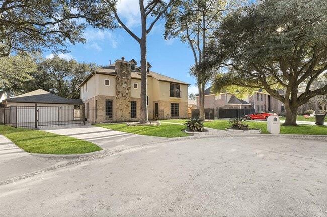 Primary Photo - 3503 Highfalls Dr