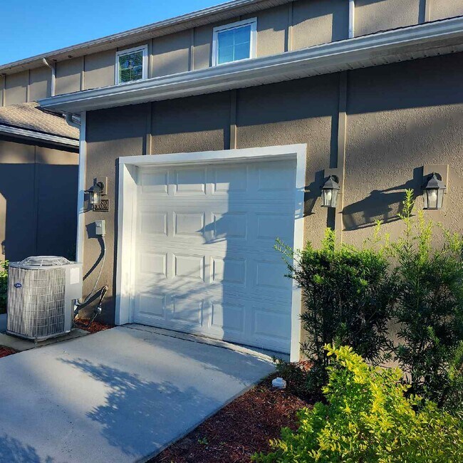 Building Photo - 86624 Shortline Cir