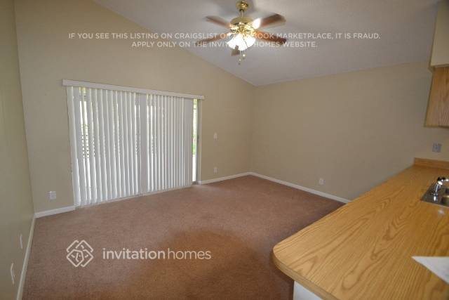 Building Photo - 5941 Aquamarine Way