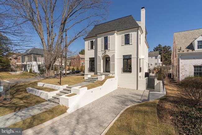 Building Photo - 4217 46th St NW