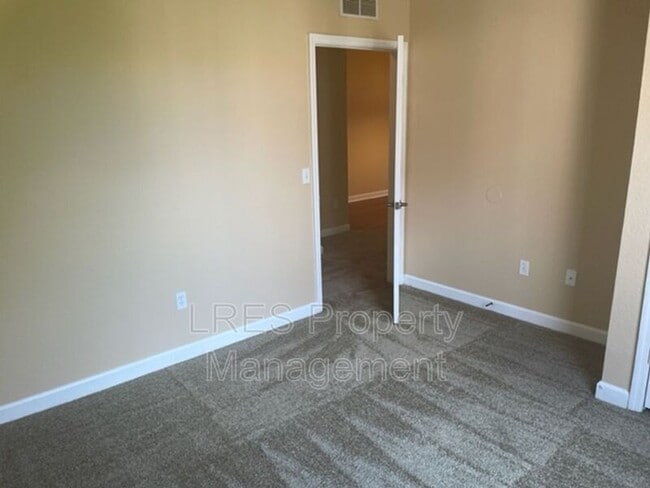 Building Photo - 1351 Tuscan Terrace