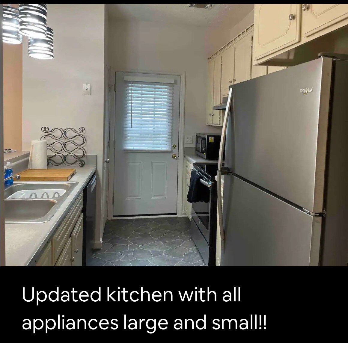 Refrig with icemaker smooth surface stove built in microwave and dishwafher - 161 Shelby Dr