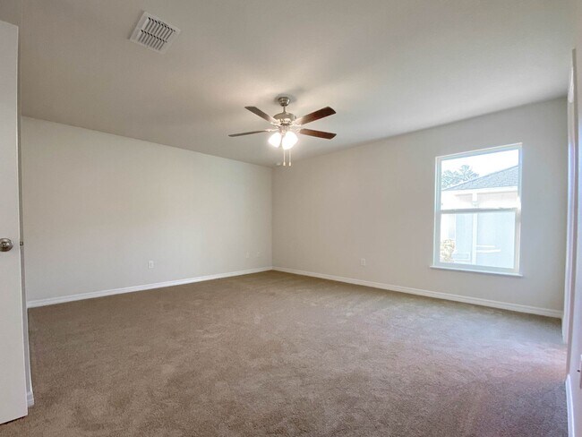 Building Photo - 13377 SW 86th Ave