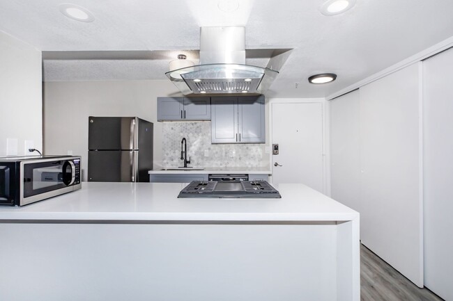 Floorplan - Redondo Tower *All Units Remodeled*