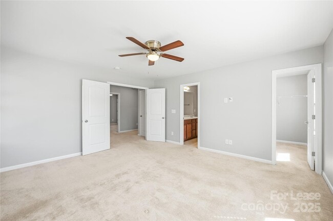 Building Photo - 16040 Simril Ct