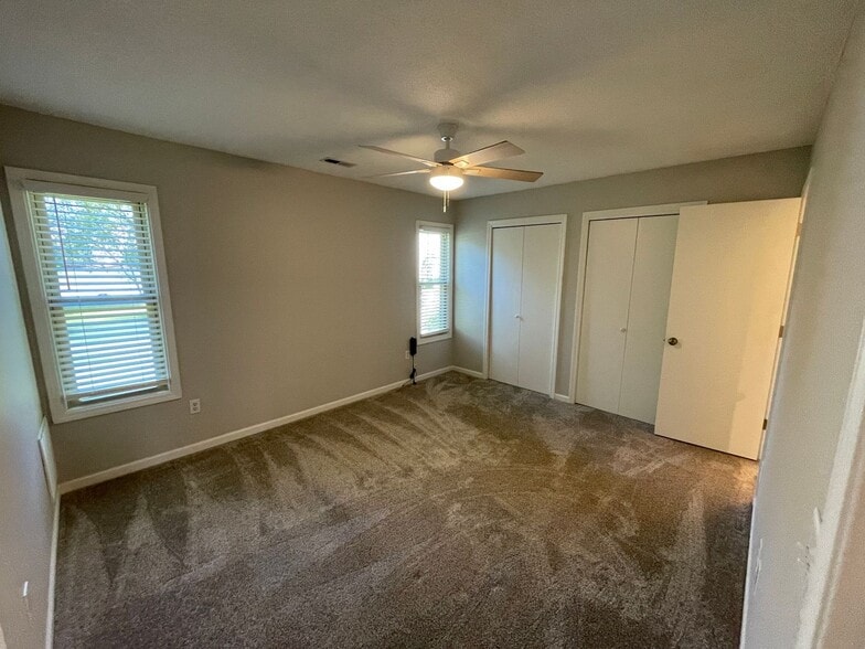 Building Photo - 10617 Wood Flower Ct