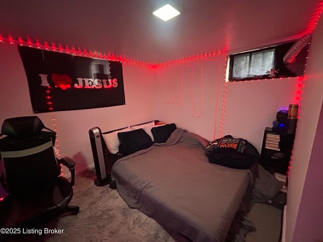 Building Photo - 741 S 39th St