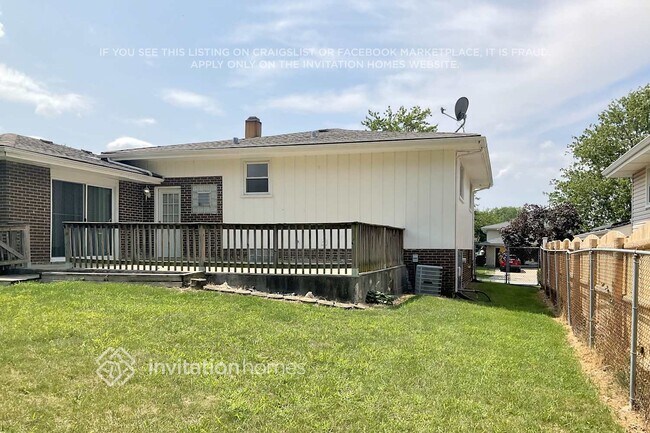 Building Photo - 15529 Orogrande Dr