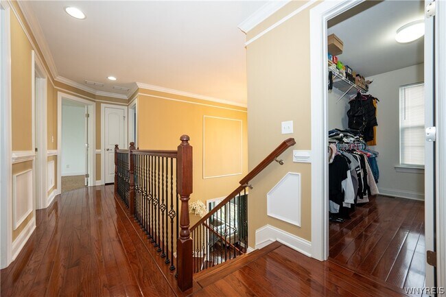 Building Photo - 5024 Woodway Ct