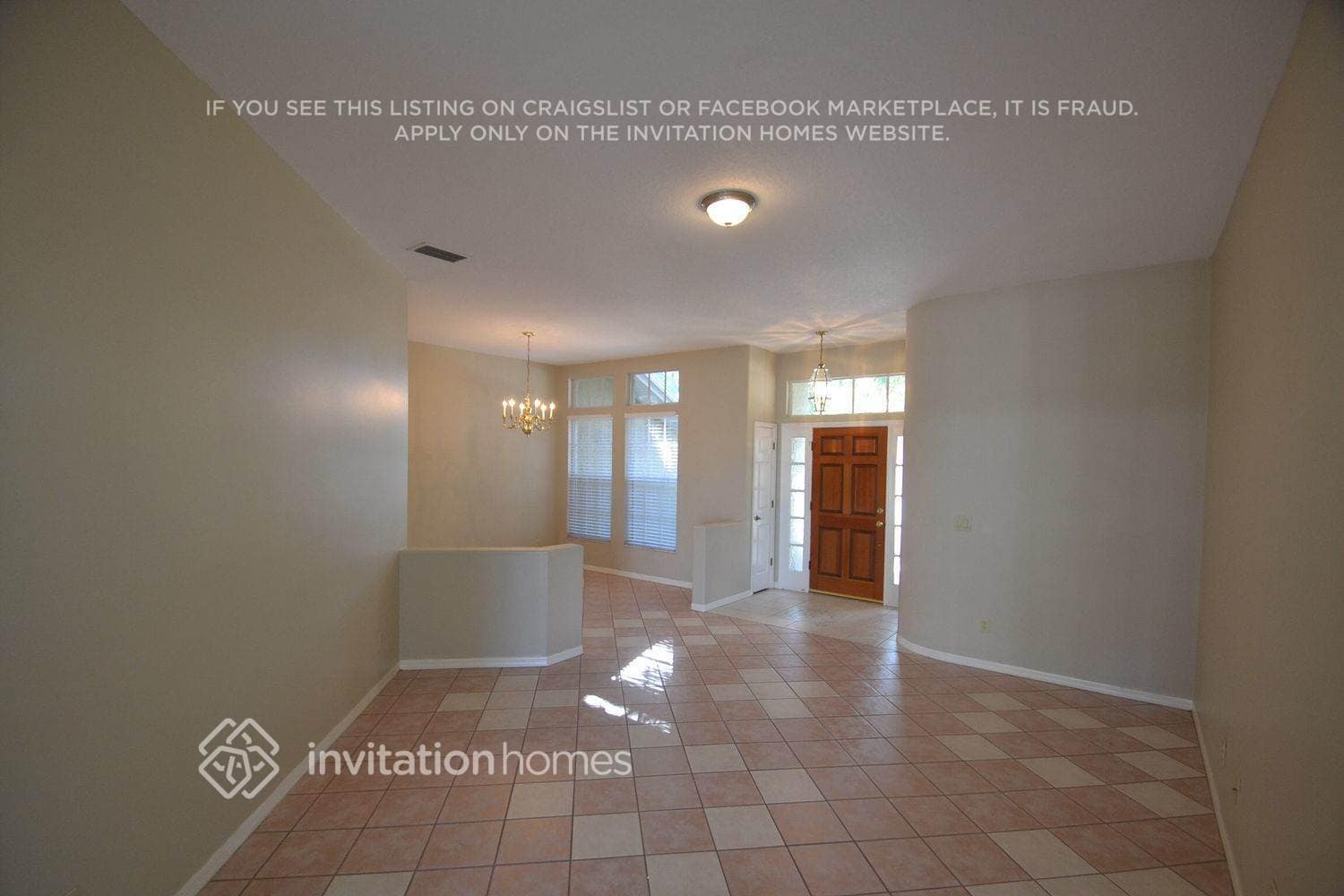Building Photo - 10316 Rainbridge Dr