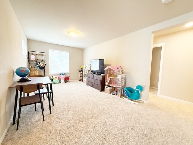 Building Photo - 2405 NE Waterlily Wy