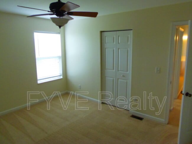 Building Photo - 3095 Blacksmith Ct