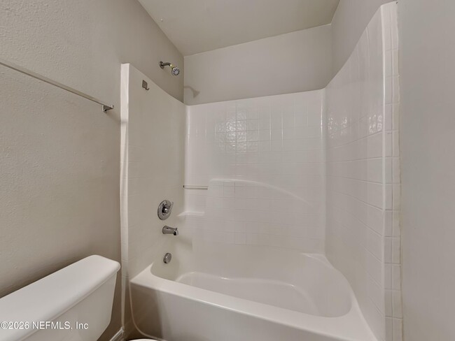 Building Photo - 6637 Gentle Oaks Dr E