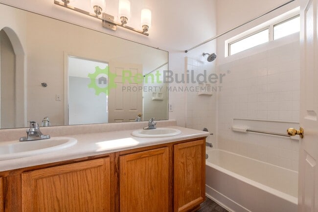 Building Photo - CHECK OUT This beautifully remodeled 2-bedroom, 2-bathroom home in Enchanted Hills