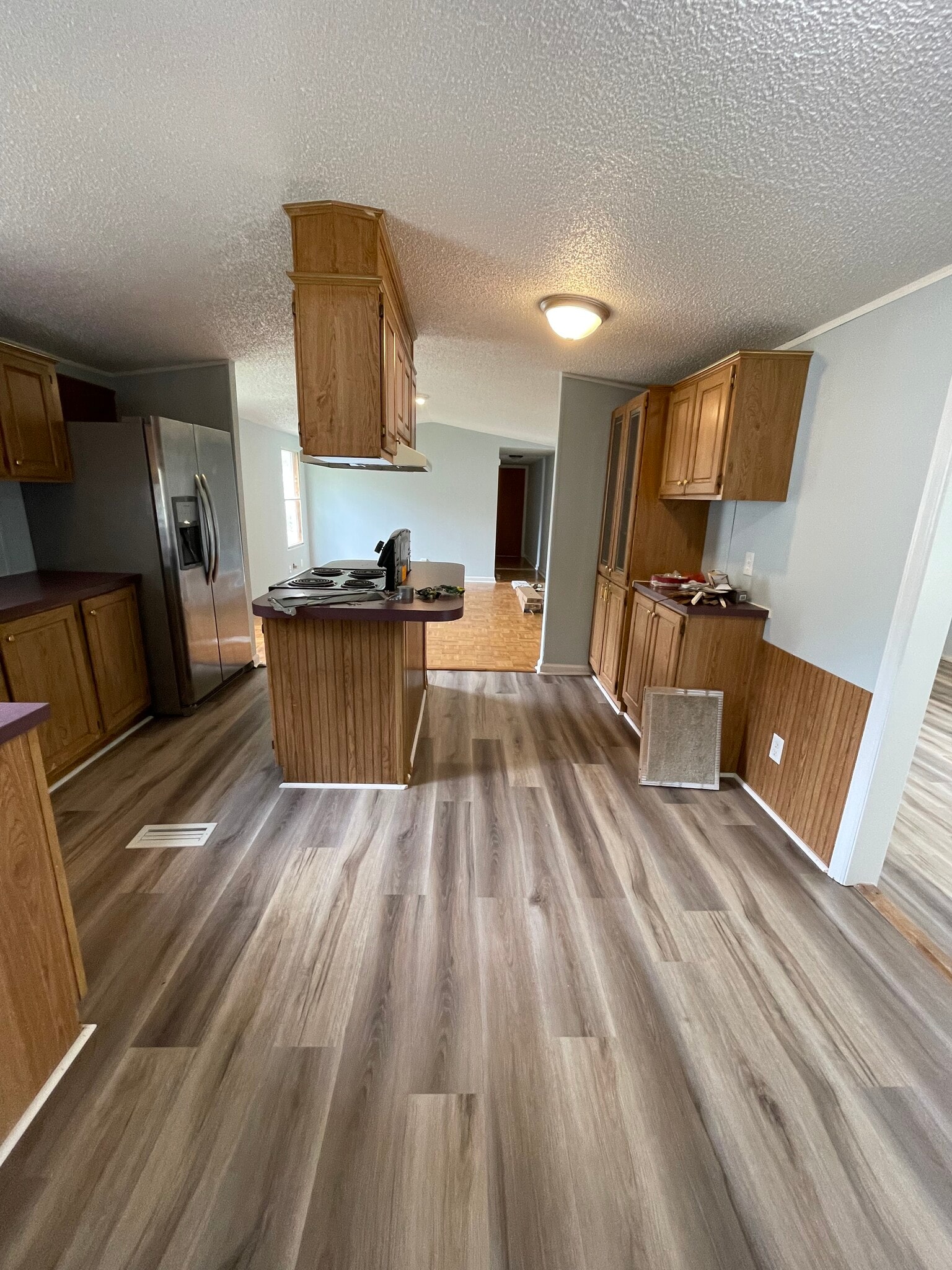 Building Photo - 9111 Baywood Cir