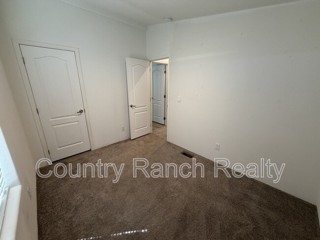 Building Photo - 5657 Pearl St