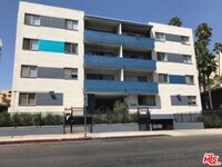 Building Photo - 7045 Hawthorn Ave