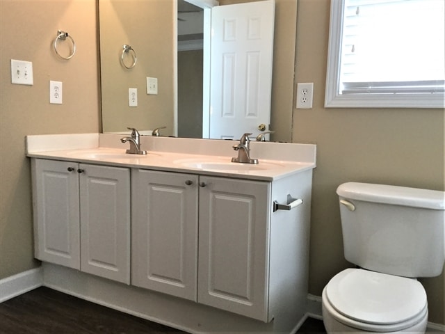 Building Photo - 2018 Magna Ln