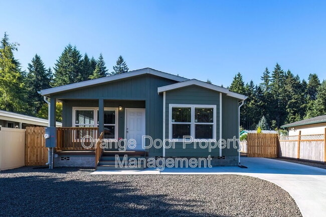 Building Photo - 2106 SE Richmond Ln