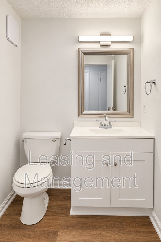 Building Photo - 907 Royal Tern Ln