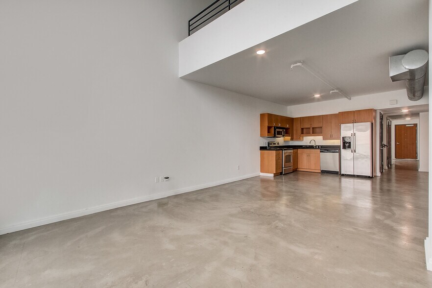 Packard Lofts Los Angeles, CA Apartment Finder