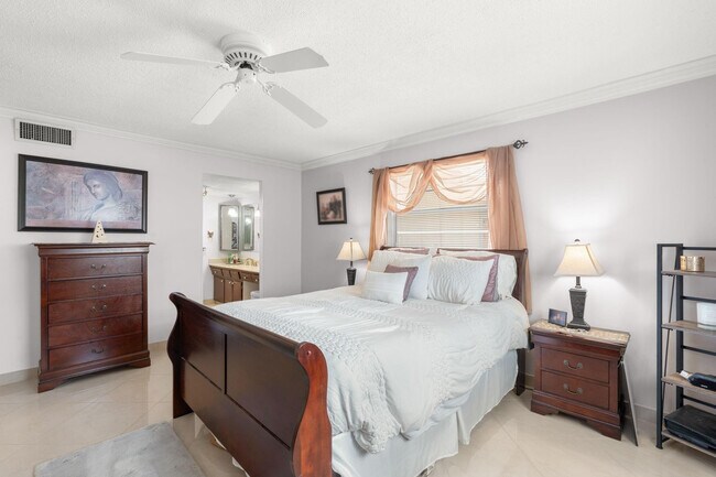 Building Photo - 4191 NW 41st St