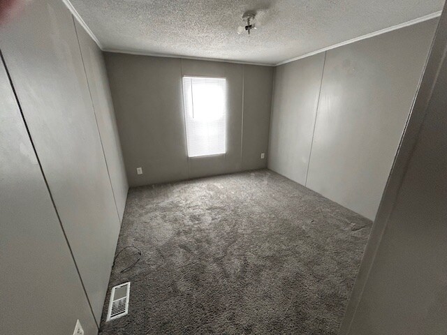 Building Photo - 2500 Mann Rd