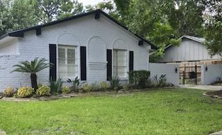 Building Photo - 12315 Attlee Dr