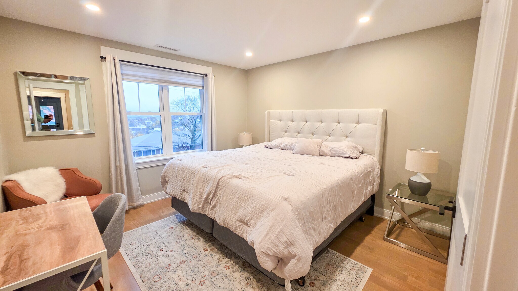 Building Photo - 279 Suffolk Ave