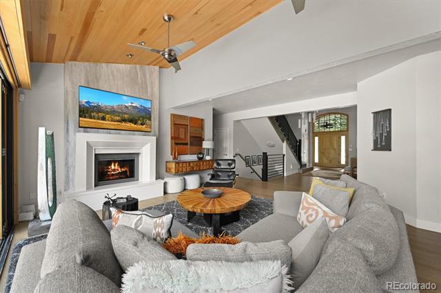 Building Photo - 4181 S Ivy Ln