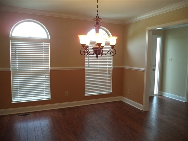 Building Photo - 1582 Cider Ln