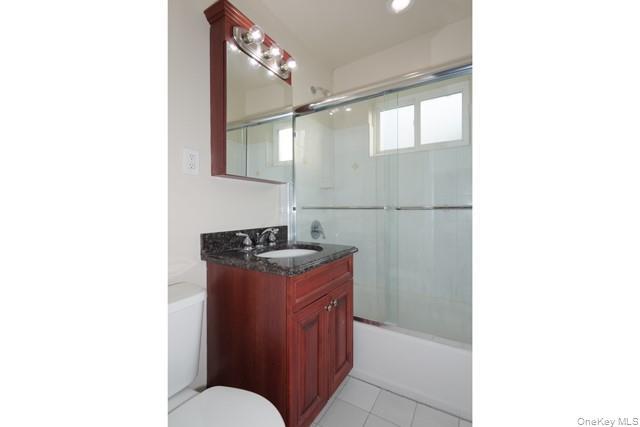 Building Photo - 556 New Hwy